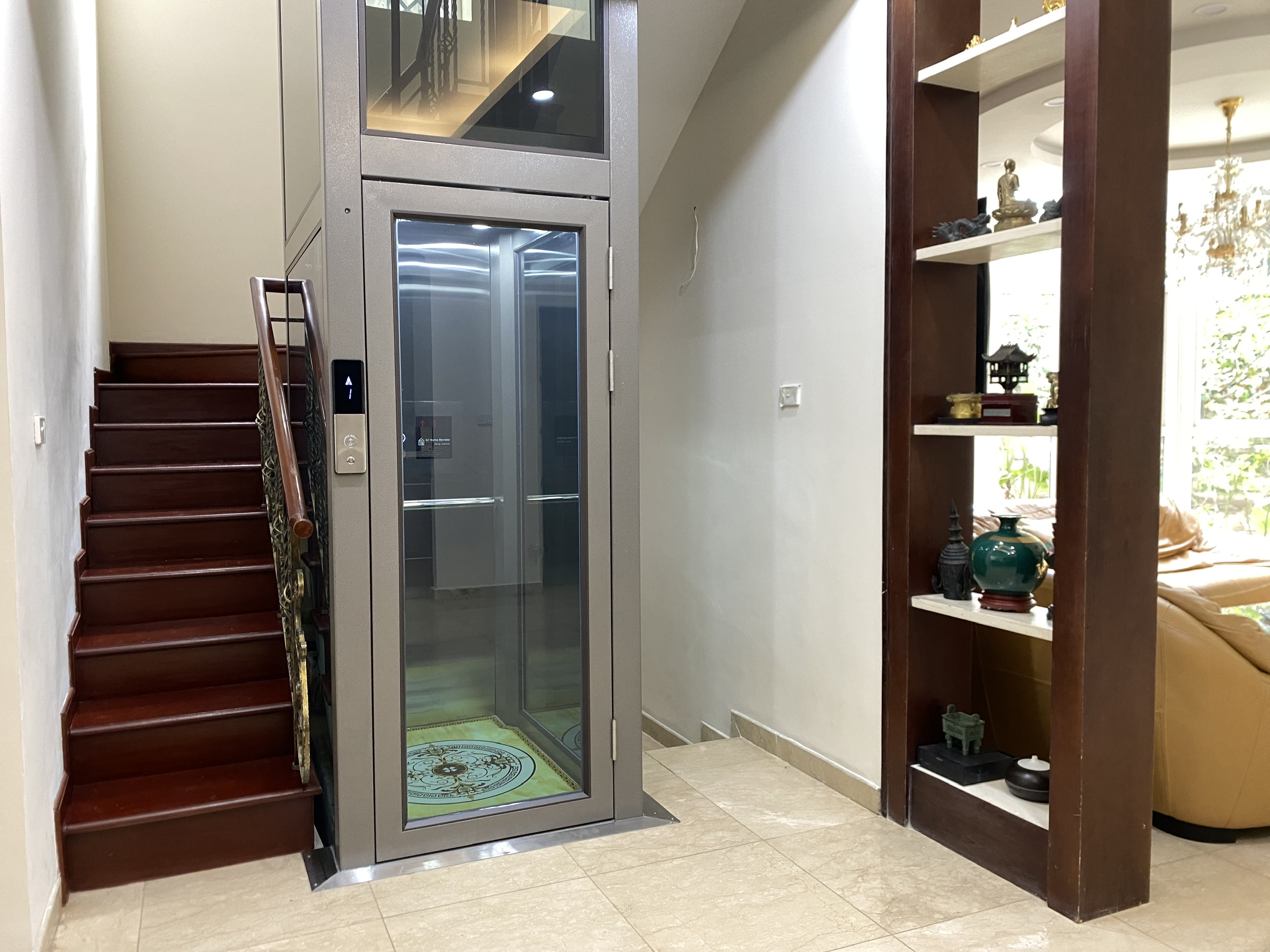thang máy nhân phát - thang máy nhỏ cho mọi căn nhà phố